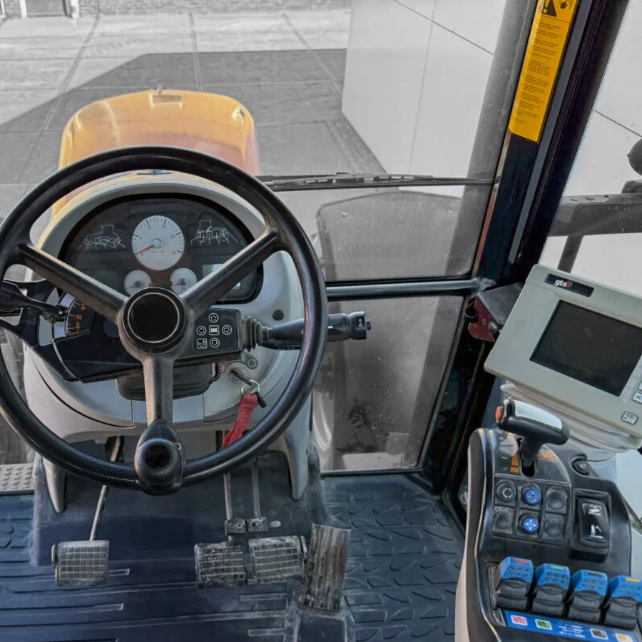 Massey Ferguson 6400 Series cab – CabGear model selector